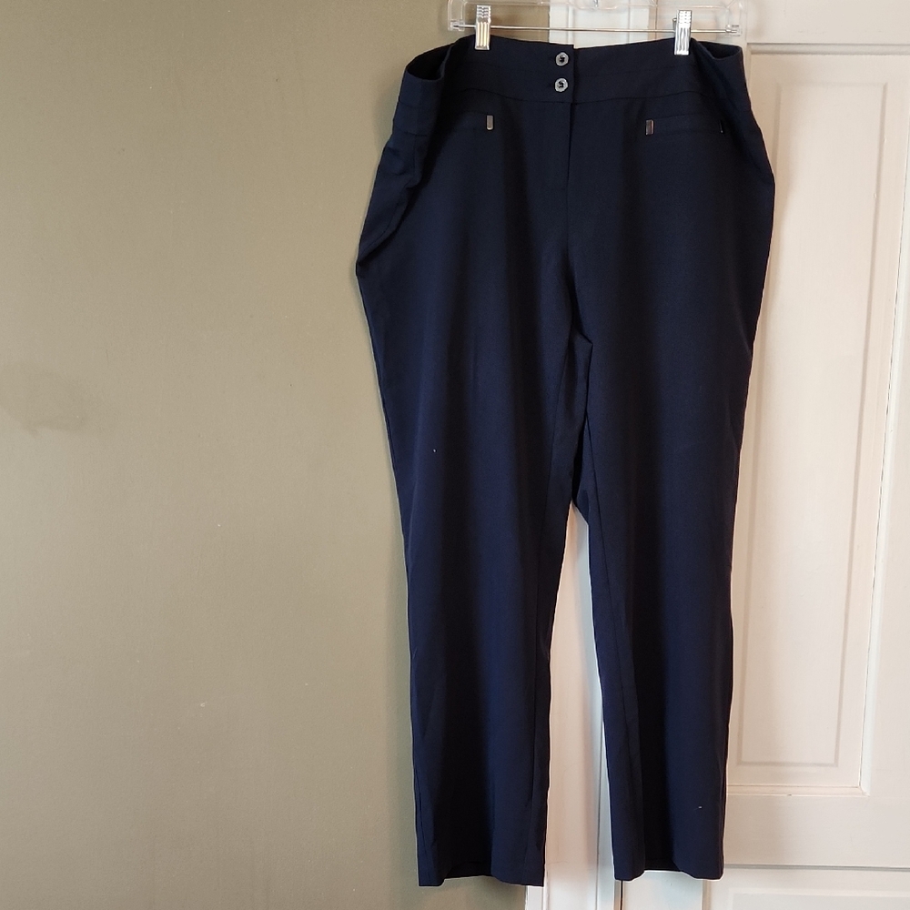 NWT Avenue Blue Dress Pants Classic Straight-Leg Design